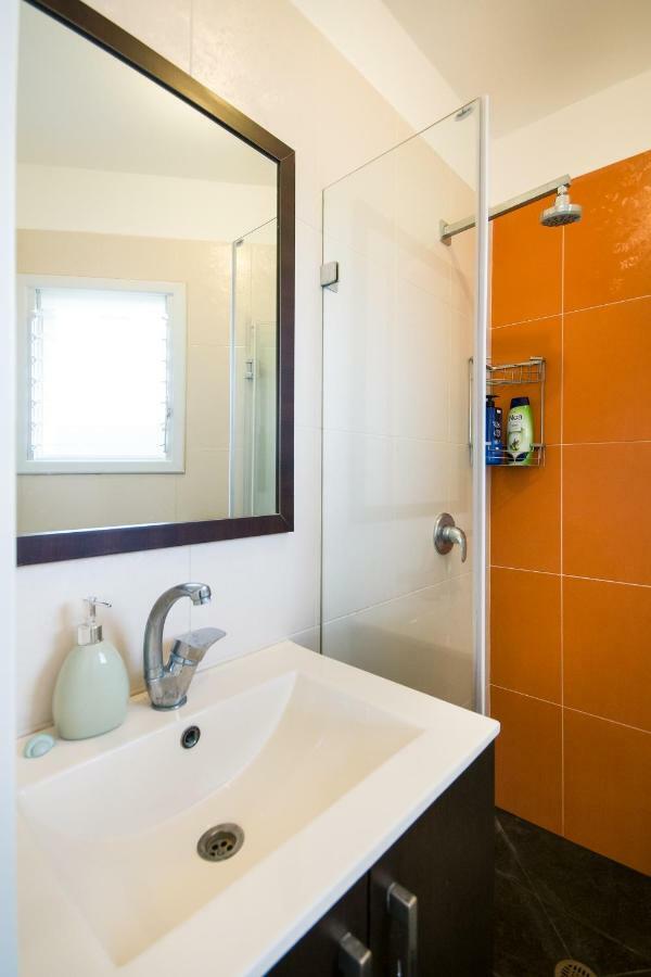 Homey Suite In Zichron Yaakov Zichron Ja’akow Exterior foto