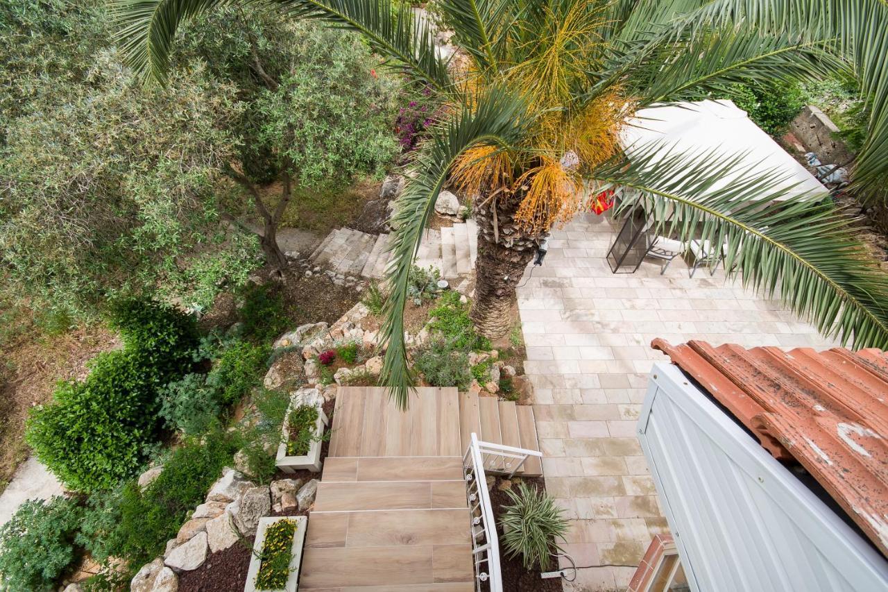 Homey Suite In Zichron Yaakov Zichron Ja’akow Exterior foto