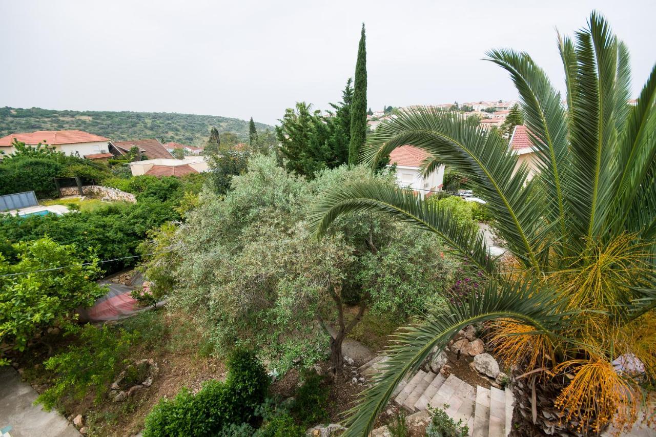 Homey Suite In Zichron Yaakov Zichron Ja’akow Exterior foto
